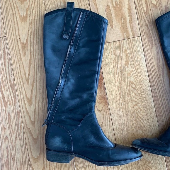 Boots western in style - Picture 2 of 12